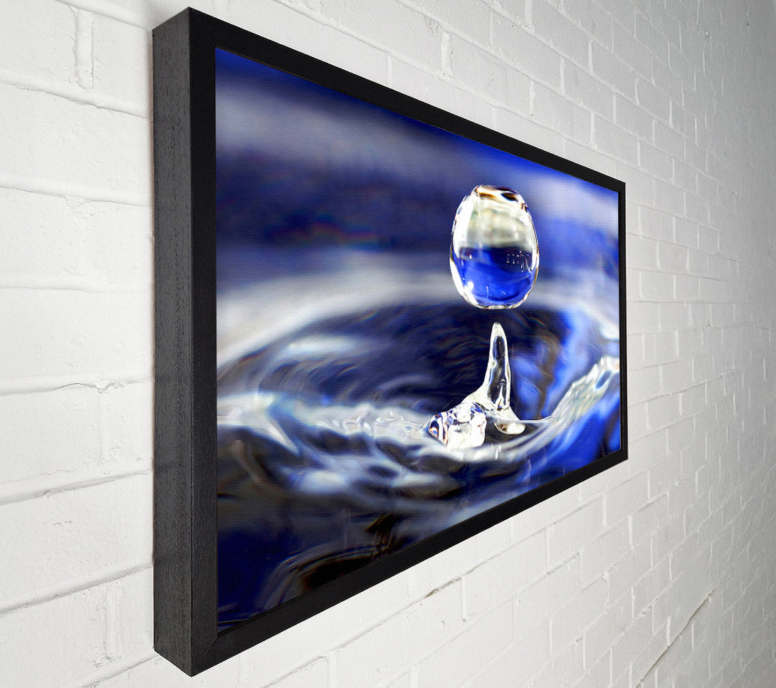  A Canvas Print of Drop Canvas Wall Art