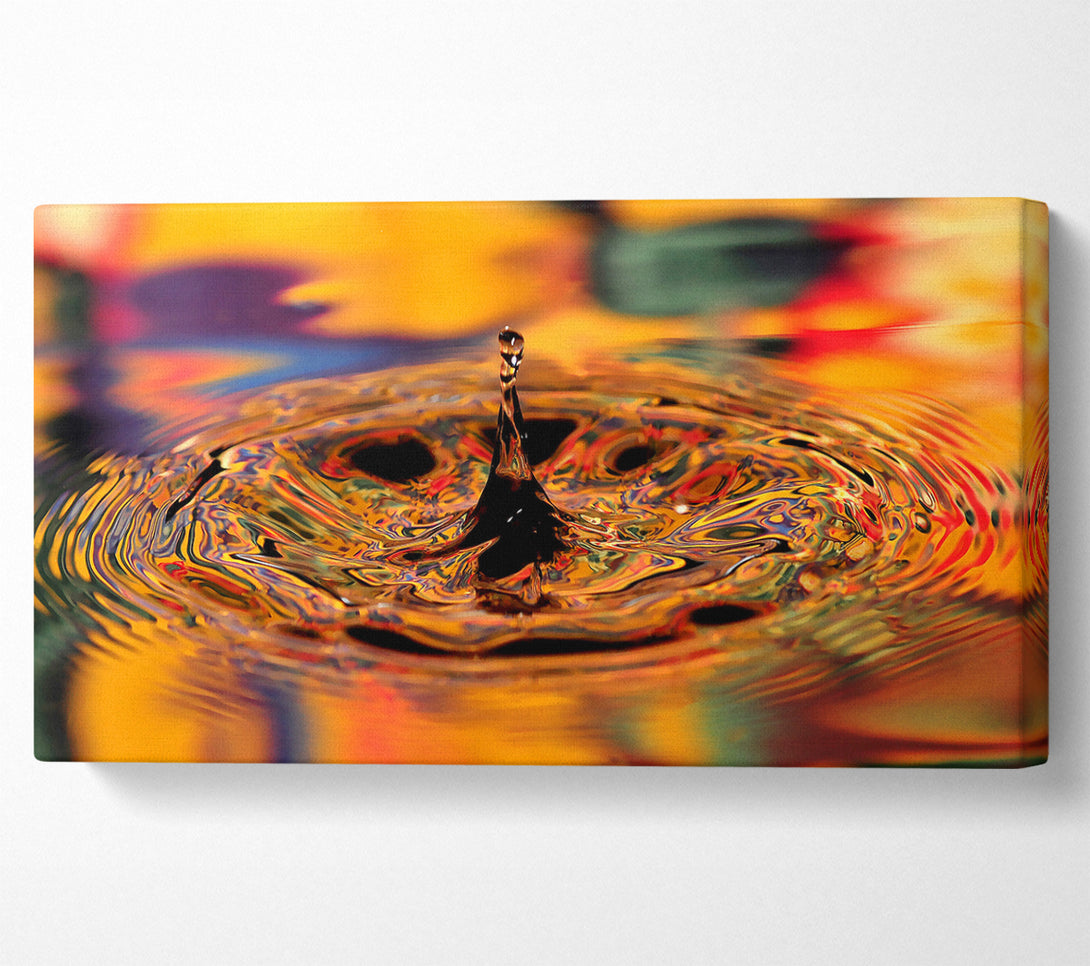  A Canvas Print of Splash Golden Canvas Print