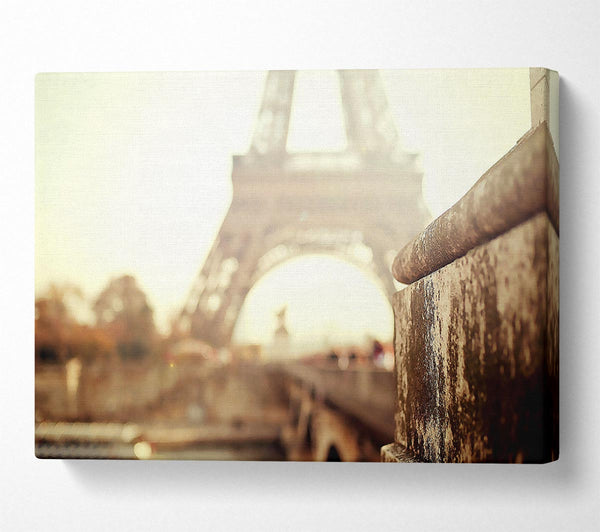  A Canvas Print of Eiffel Tower Retro Canvas Wall Art