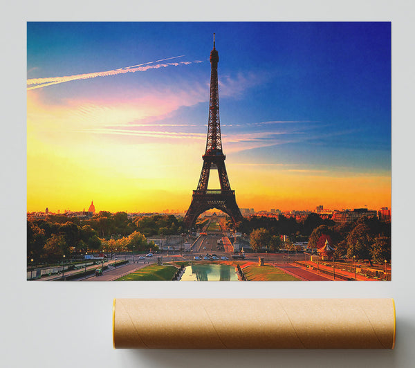 Eiffel Tower At Sunrise Giclee Print