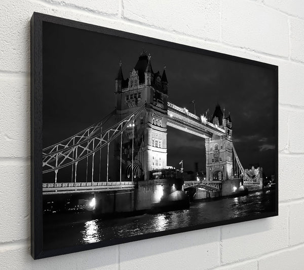 London Bridge Black Beauty