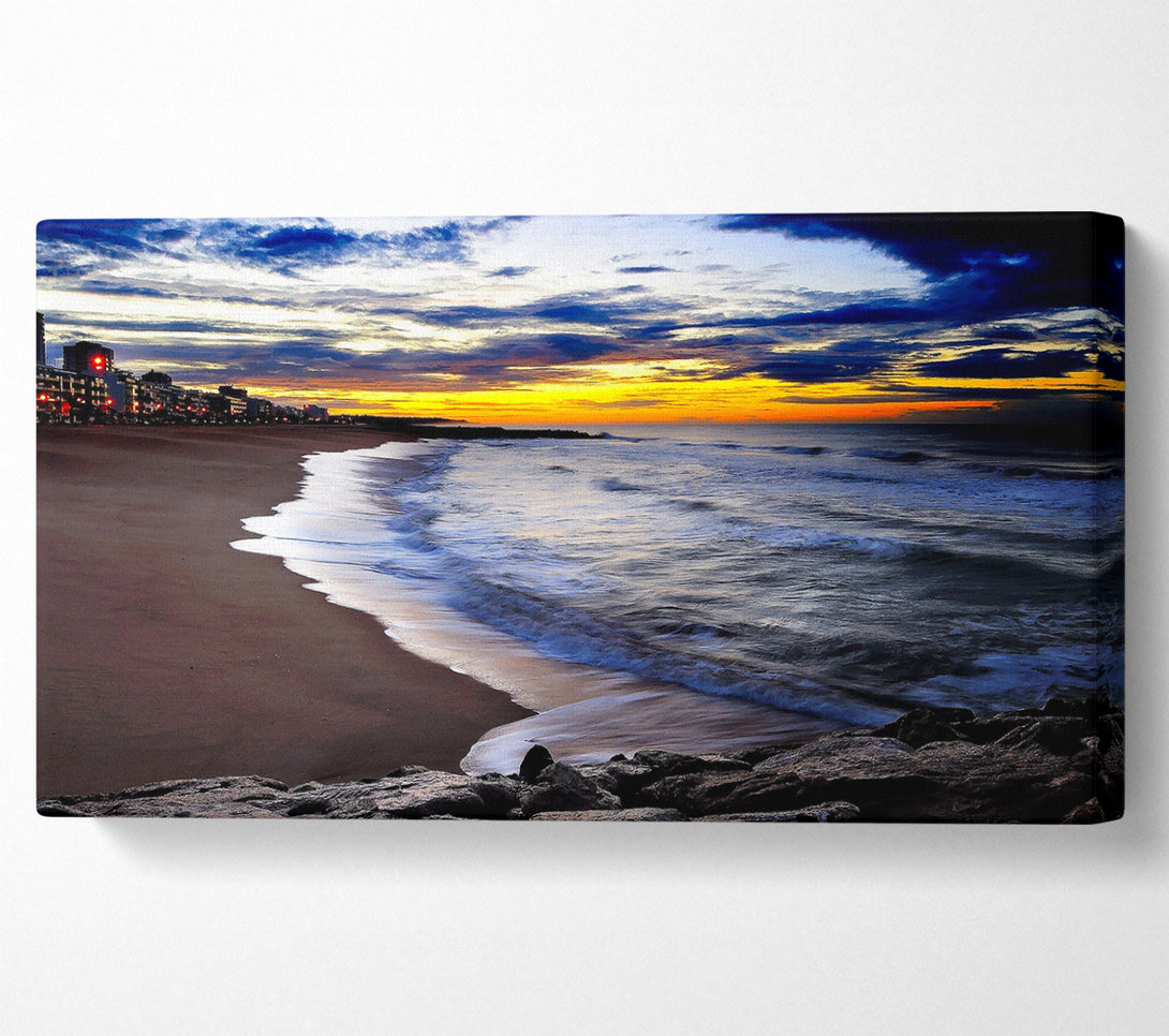  A Canvas Print of Beach Resort Canvas Art