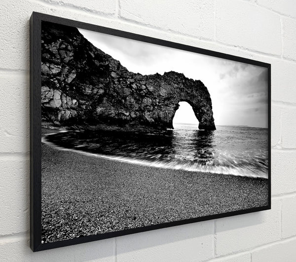 Gateway To The Ocean B n W