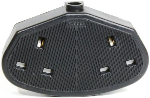 05109 - Rubber Trailing Socket 2G Black