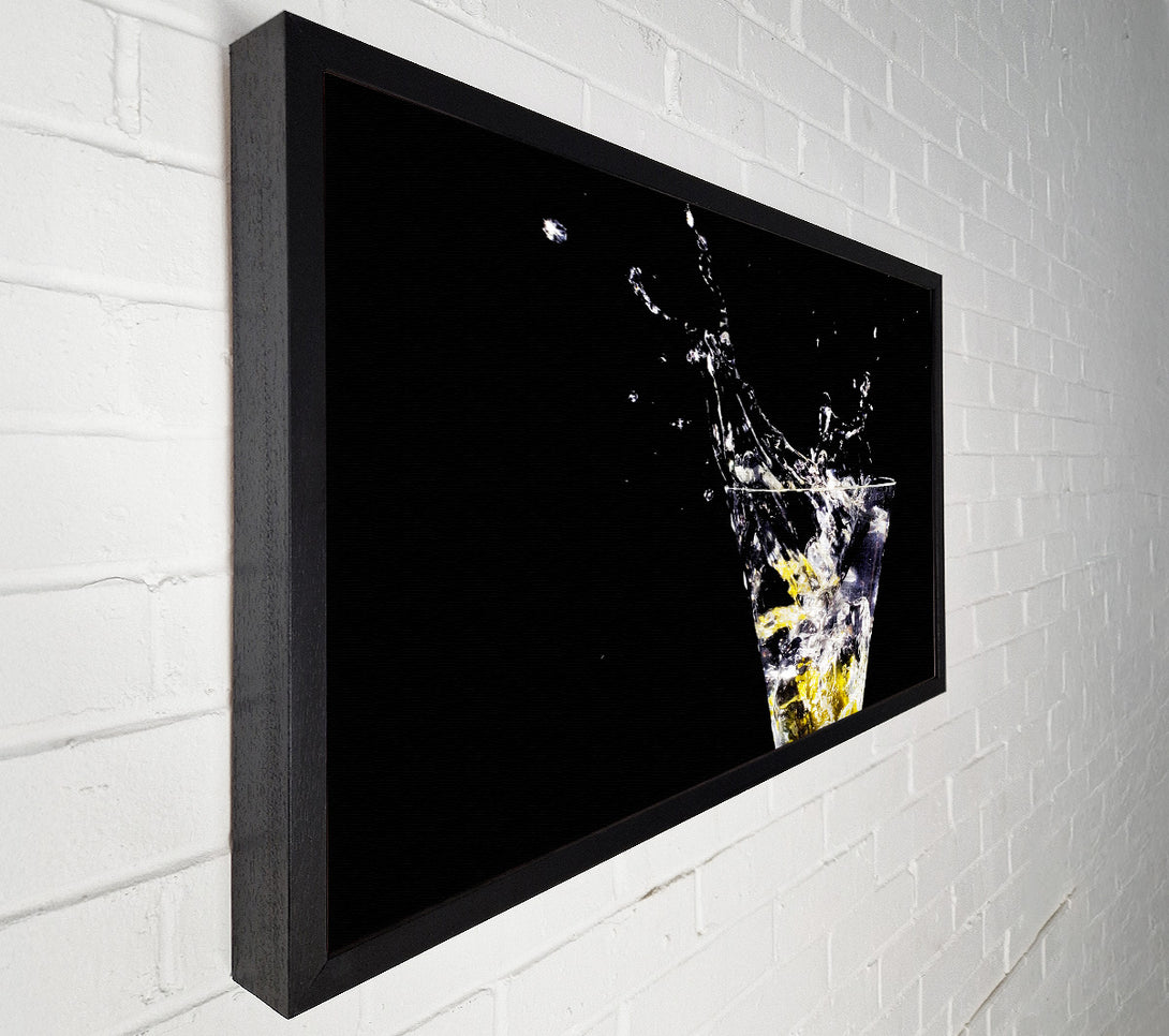  A Canvas Print of Gin And Tonic Splash Canvas Print