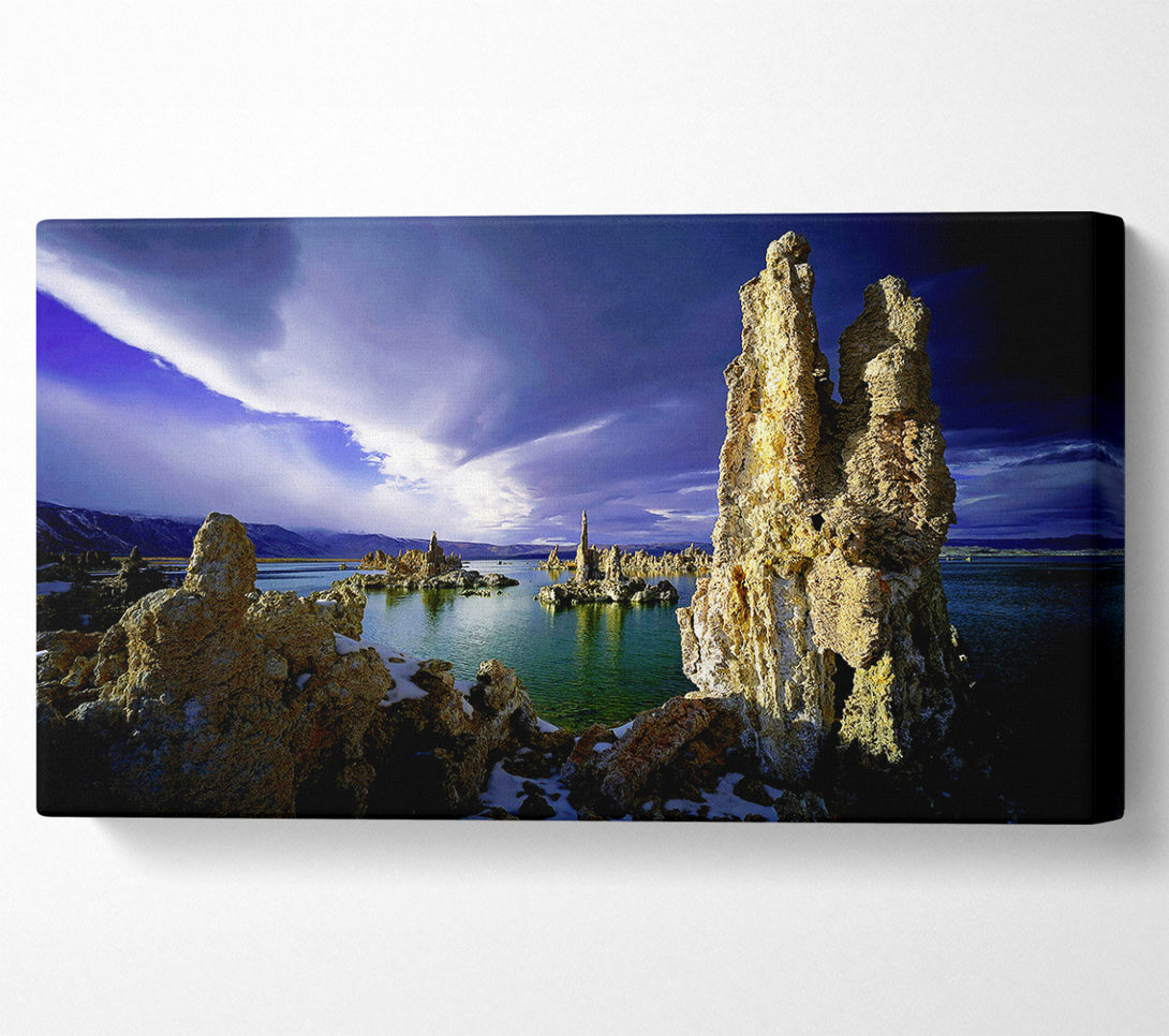 A Canvas Print of Stunning Lakes Architect Canvas Art