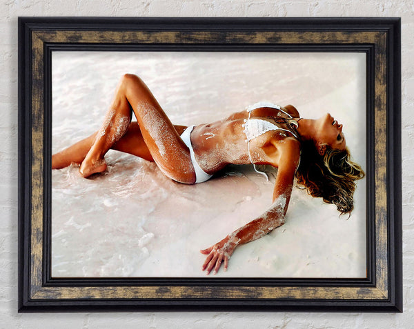 Elle Macpherson In The Sea Framed Print