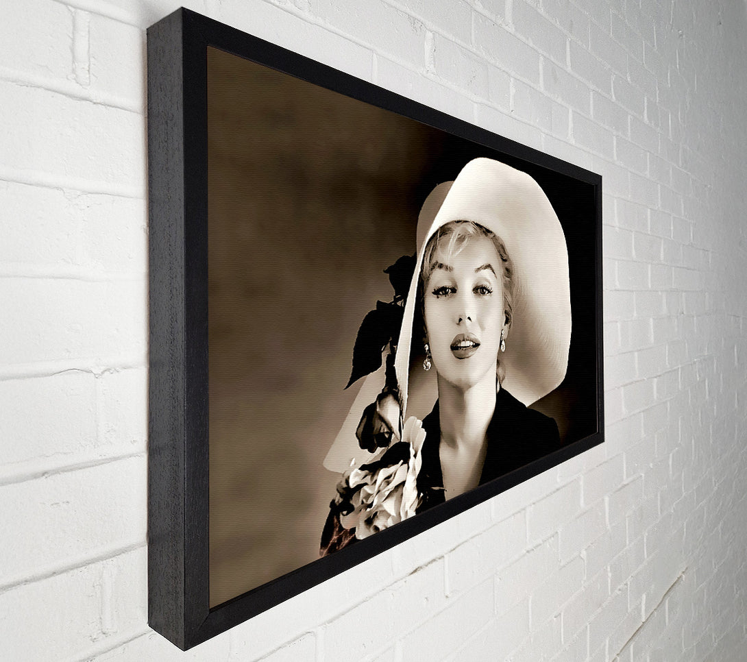  A Canvas Print of Marilyn Monroe Classic Hat Canvas Wall Art