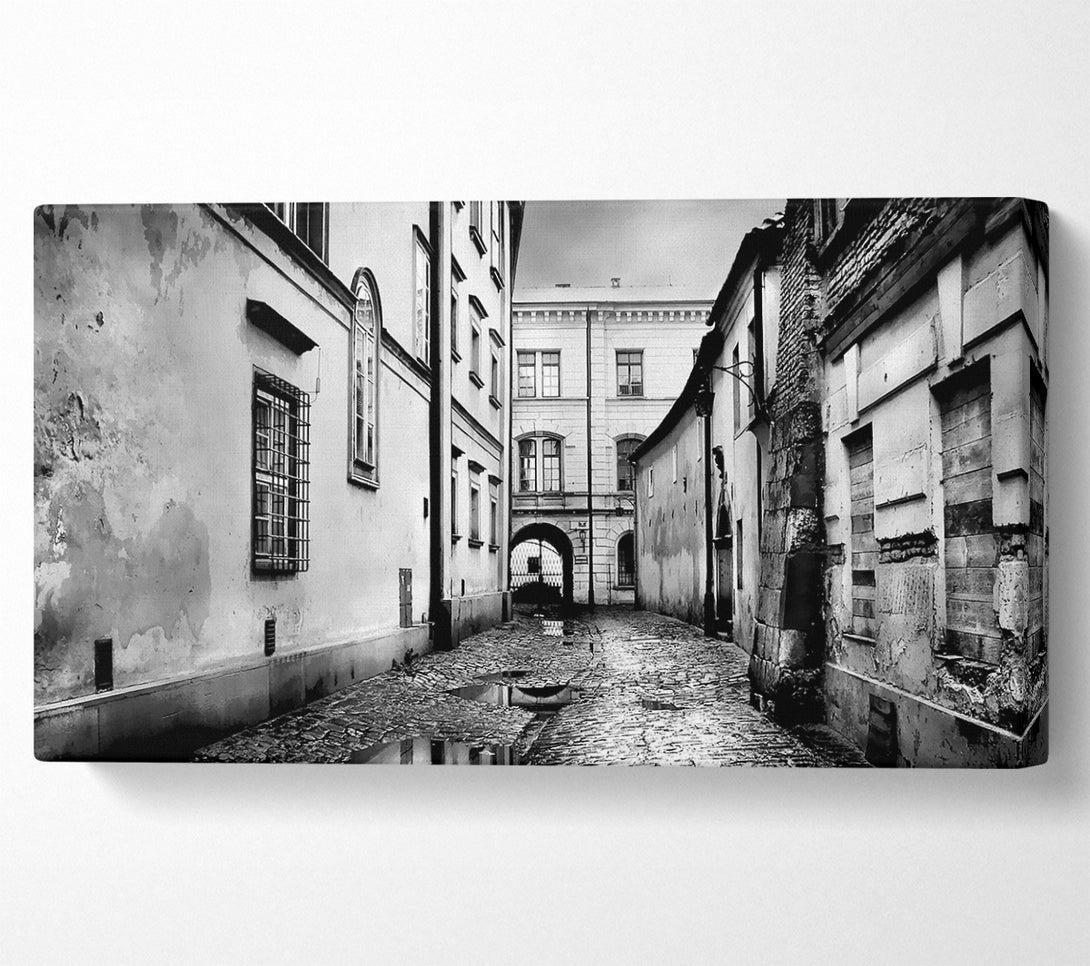  A Canvas Print of Venice Streets B n W Canvas Print