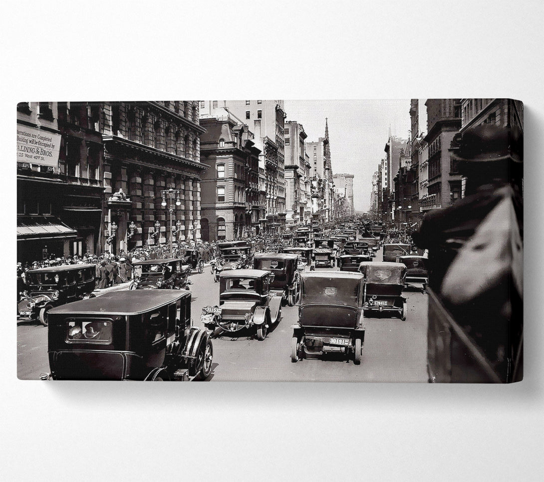  A Canvas Print of New York City Retro Canvas Print