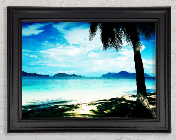 Glistering Ocean Beauty Framed Print