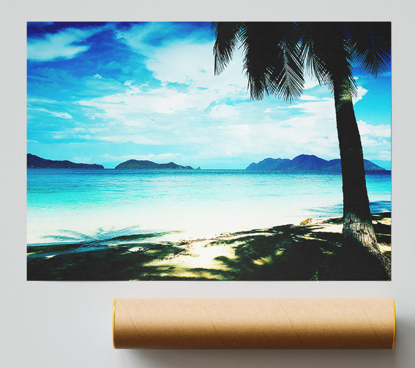 Glistering Ocean Beauty Giclee Print