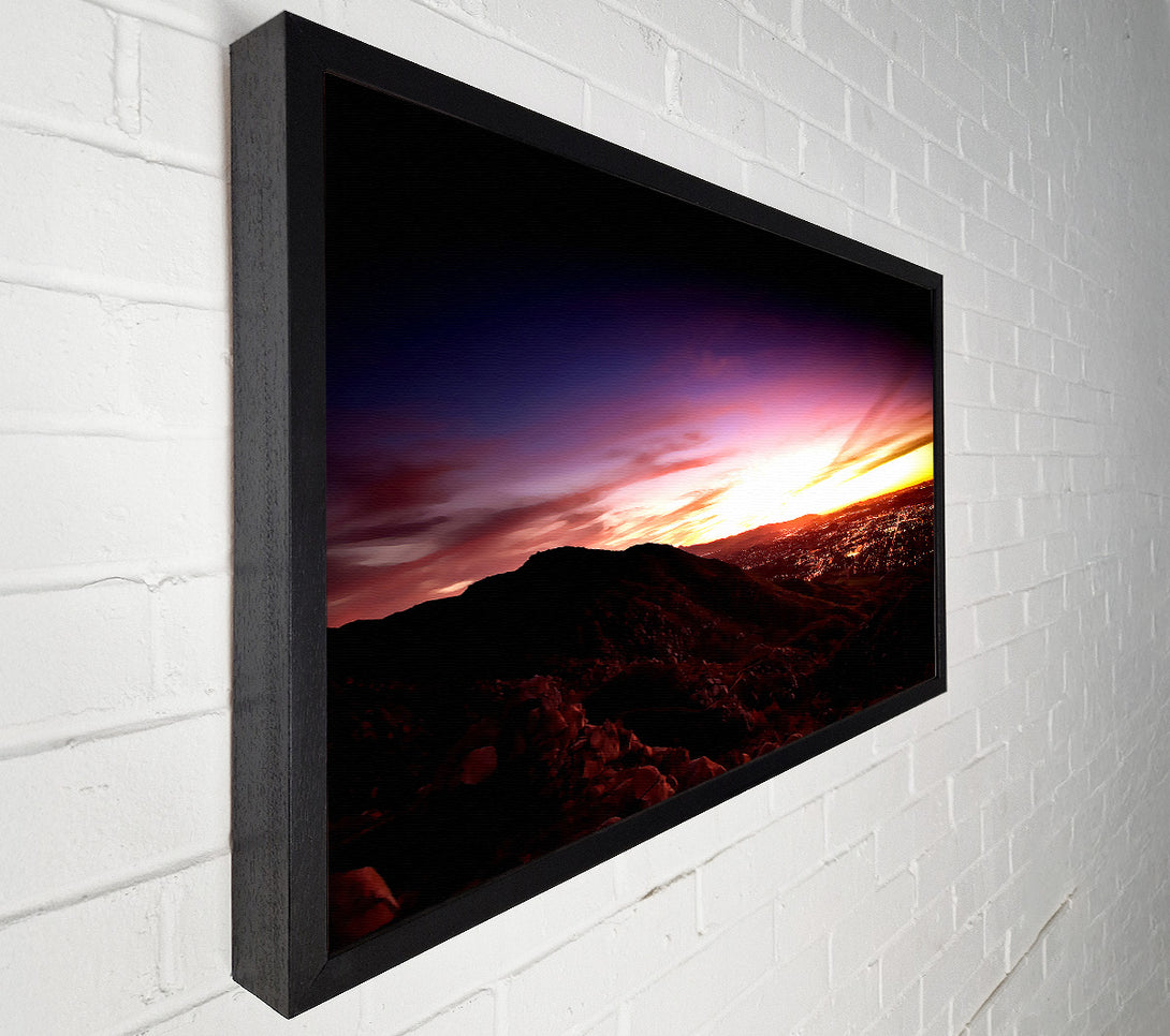  A Canvas Print of Metro Sunset Canvas Print