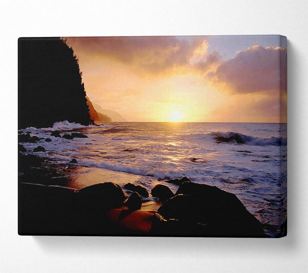  A Canvas Print of As The Sun Goes Down Over The Ocean Canvas Art