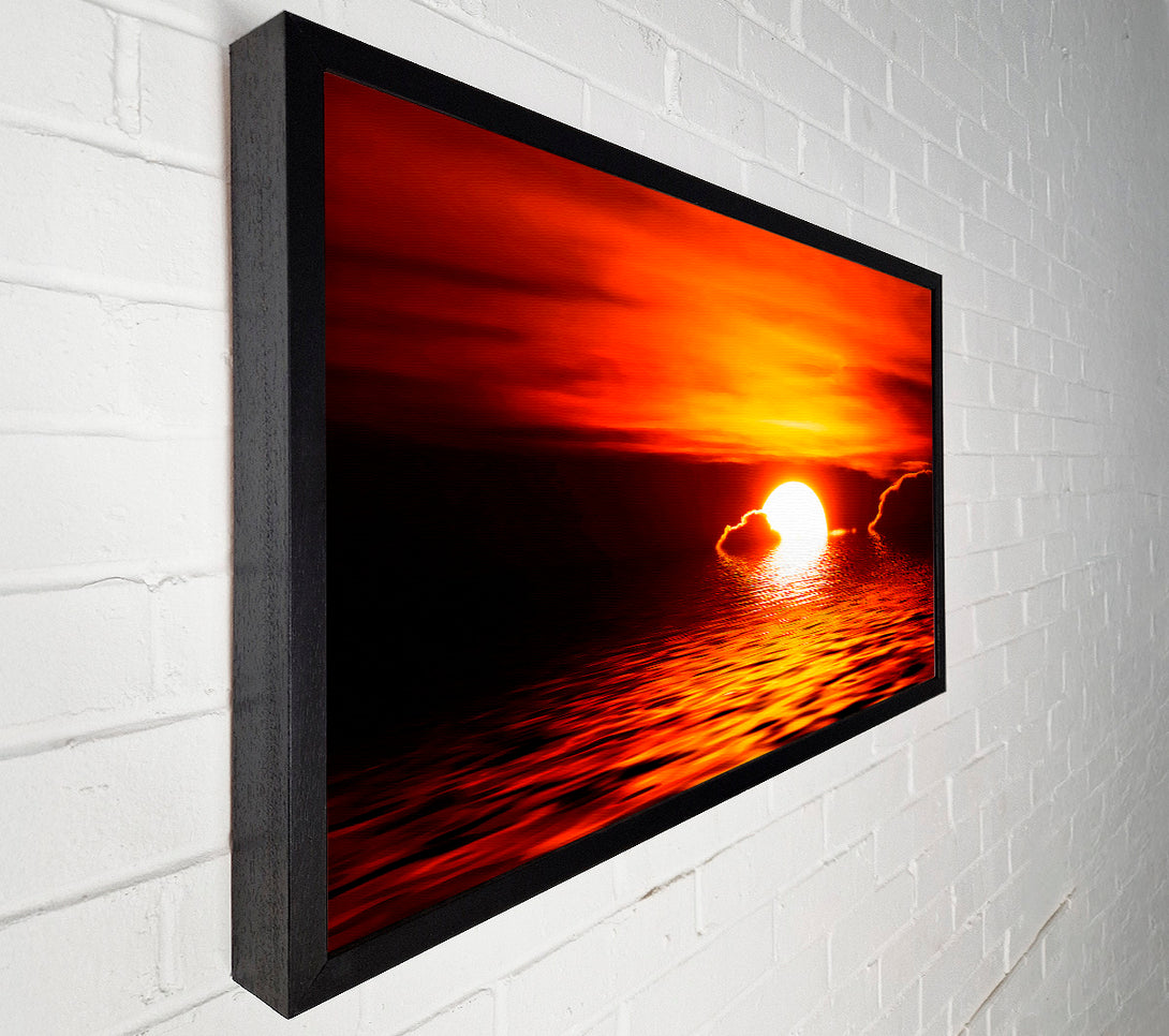  A Canvas Print of The Sun Falls In The Ocean Canvas Wall Art