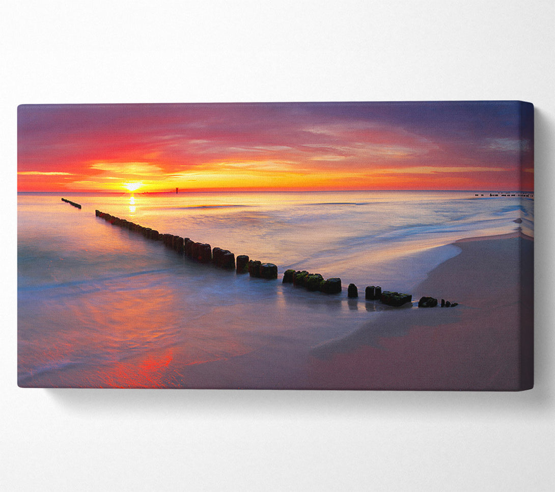  A Canvas Print of Movement Of The Sunset Ocean Canvas Art