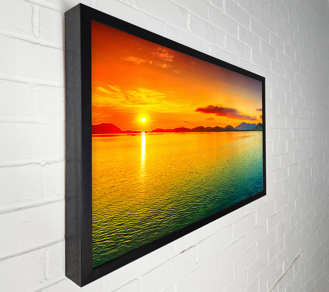  A Canvas Print of Pinpoint Ocean Sun Canvas Print