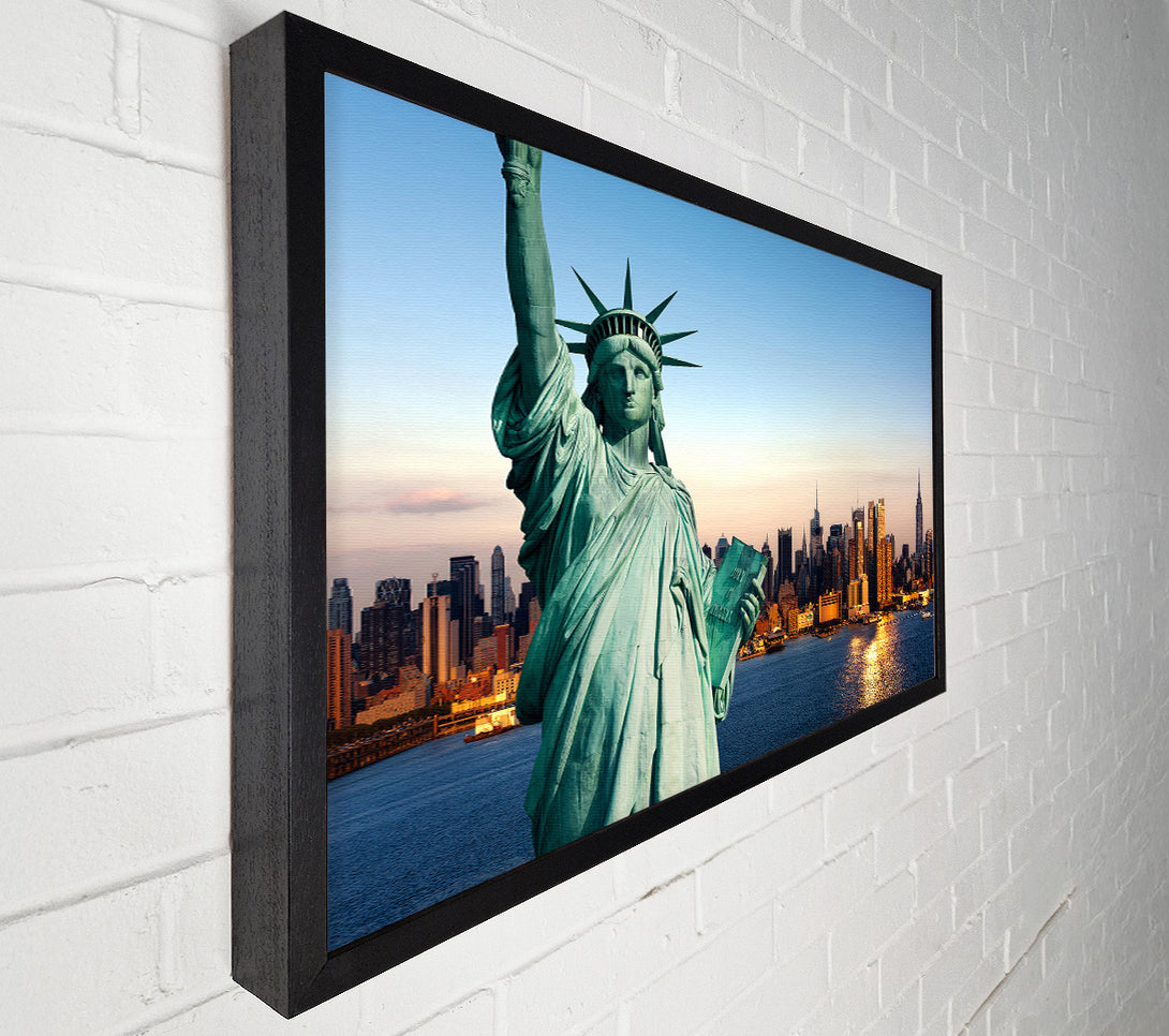  A Canvas Print of Statue Of Liberty Protection Canvas Wall Art