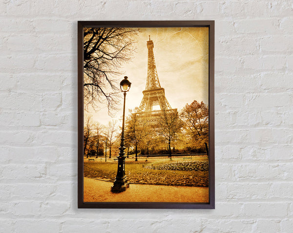 Eiffel Tower Retro 8 Framed Print