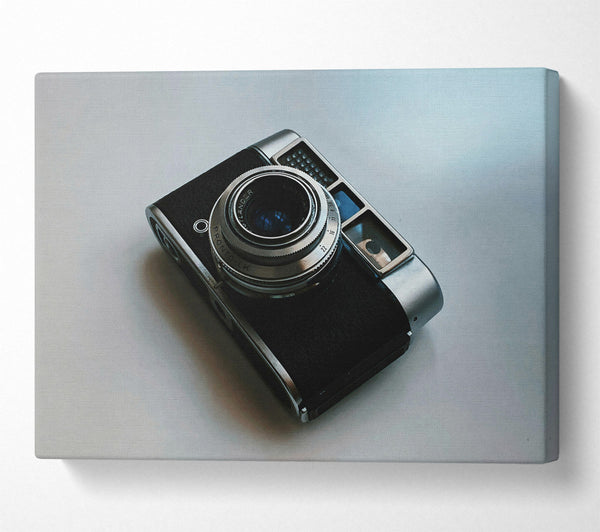  A Canvas Print of Silver Lens Nostalgia Canvas Art