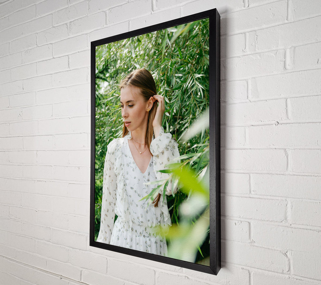  A Canvas Print of White Floral Dream Canvas Wall Art