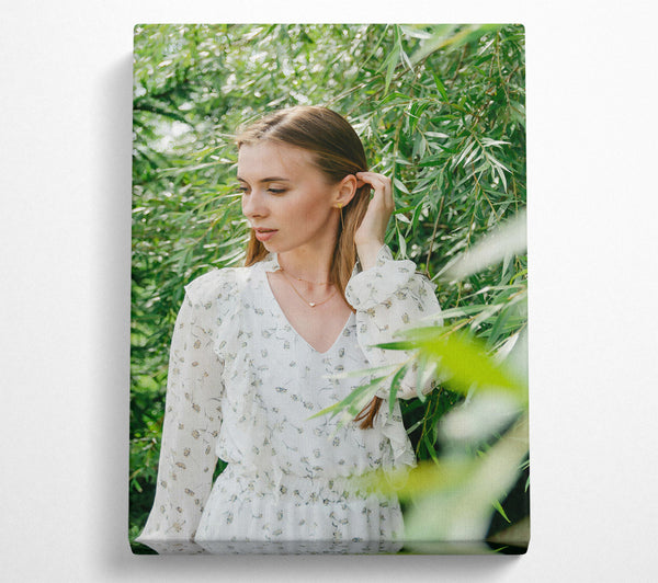  A Canvas Print of White Floral Dream Canvas Wall Art