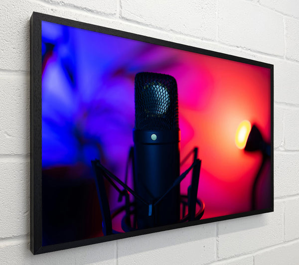 Red Mic Glow