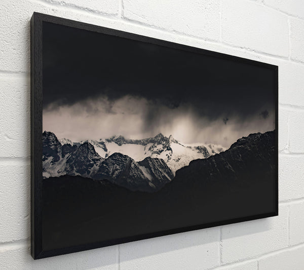 Black Peaks In White