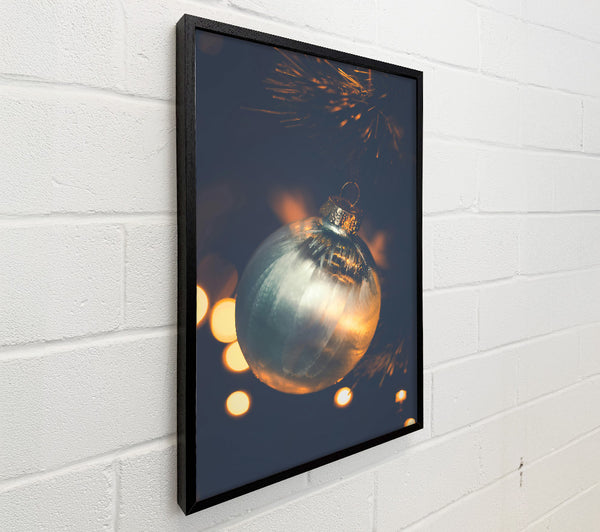 Silver Ornament Glow