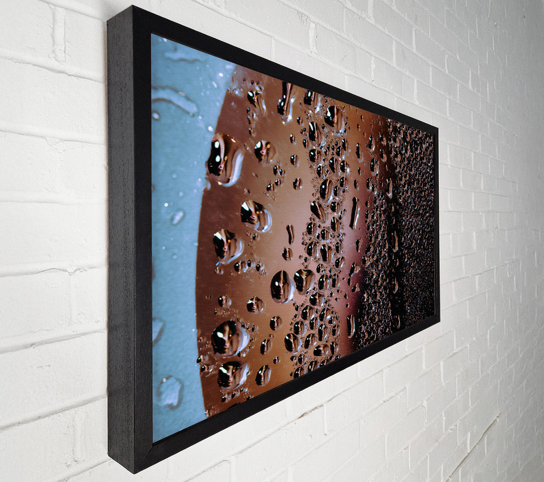  A Canvas Print of Crimson Water Drops Canvas Art