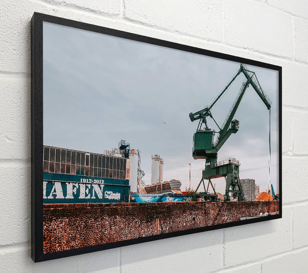 Green Port Crane
