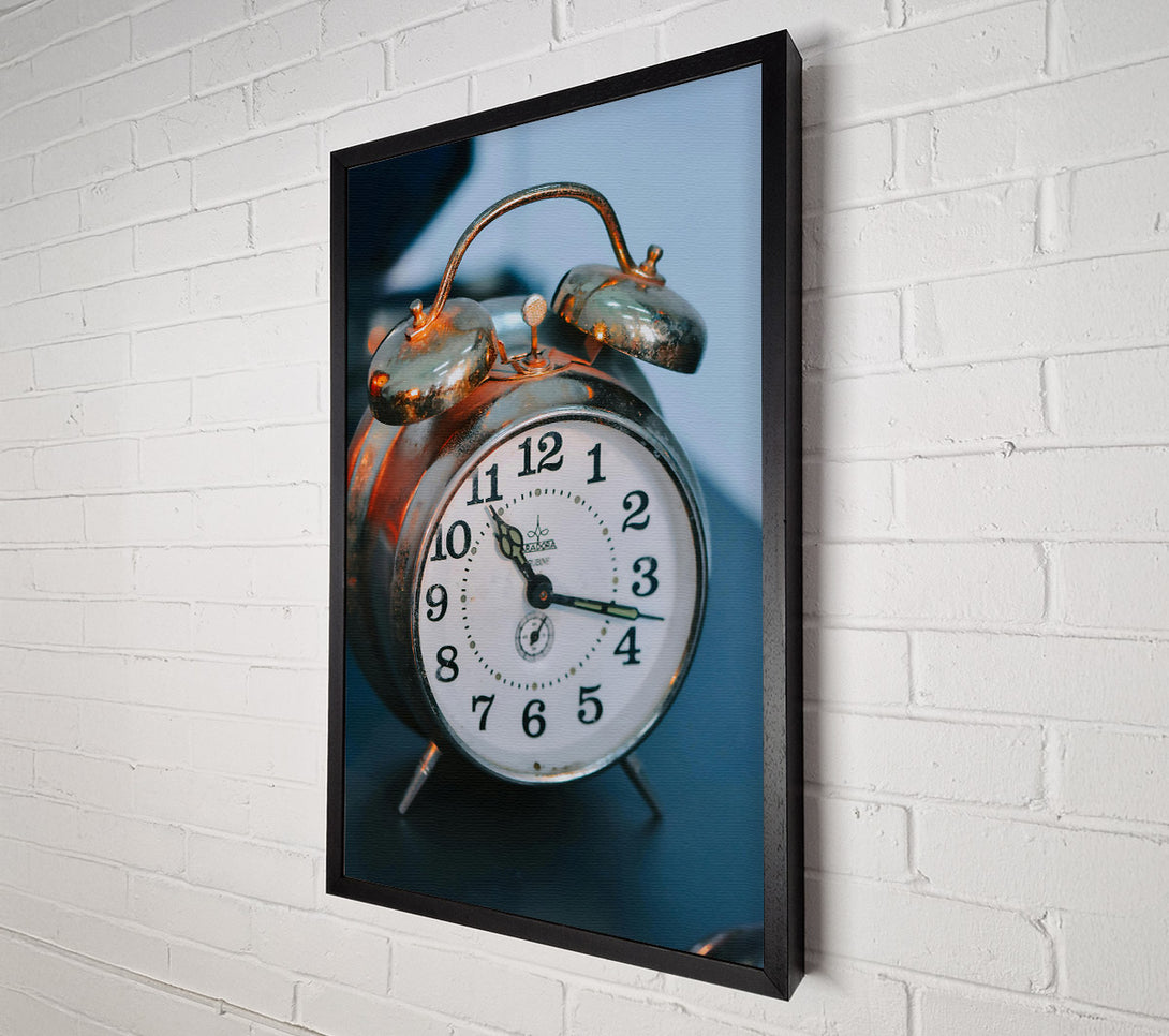  A Canvas Print of Golden Vintage Alarm Clock Canvas Wall Art