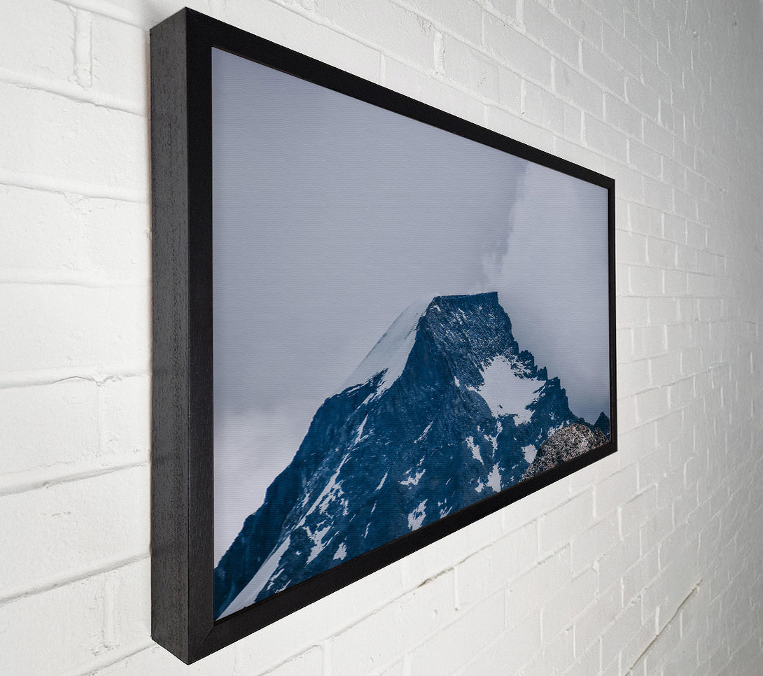  A Canvas Print of Blue Mountain Peak Canvas Print