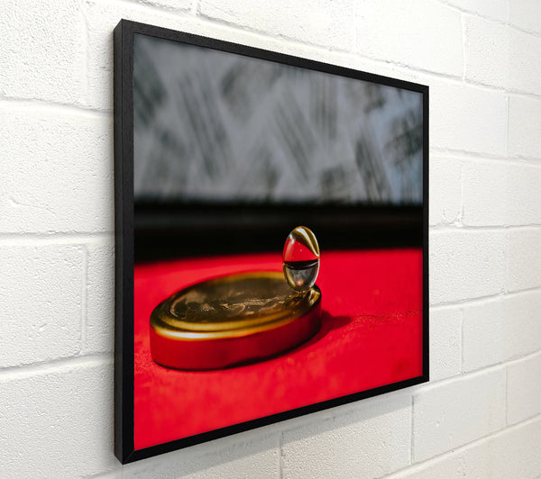 Red Reflection On Gold