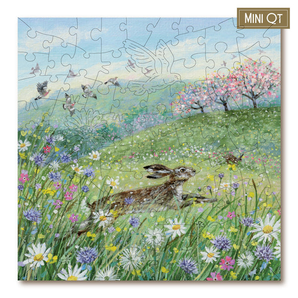 Hare In The Meadow MINI QT