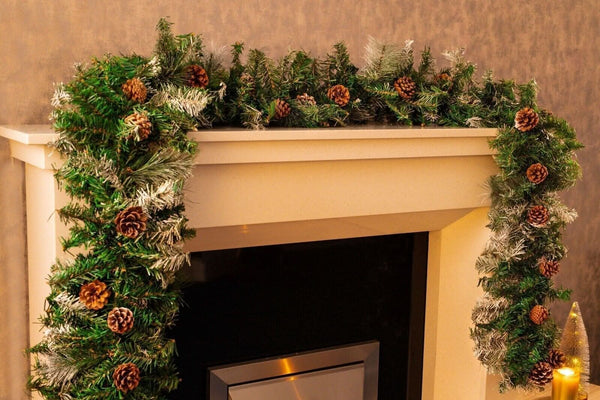 Snow Covered Garland with Pine Cones 2.7m
