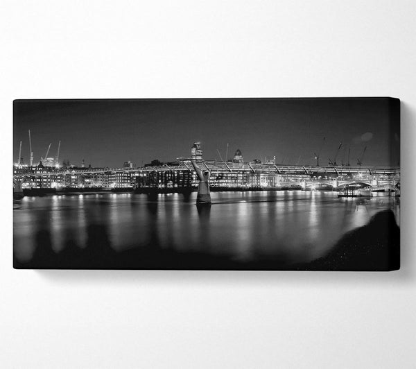 London Thames B n W Nights