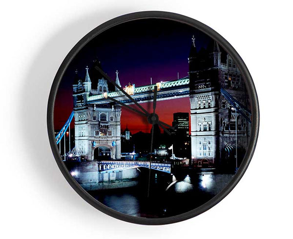 London Tower Bridge Night Vision Clock - Wallart-Direct UK