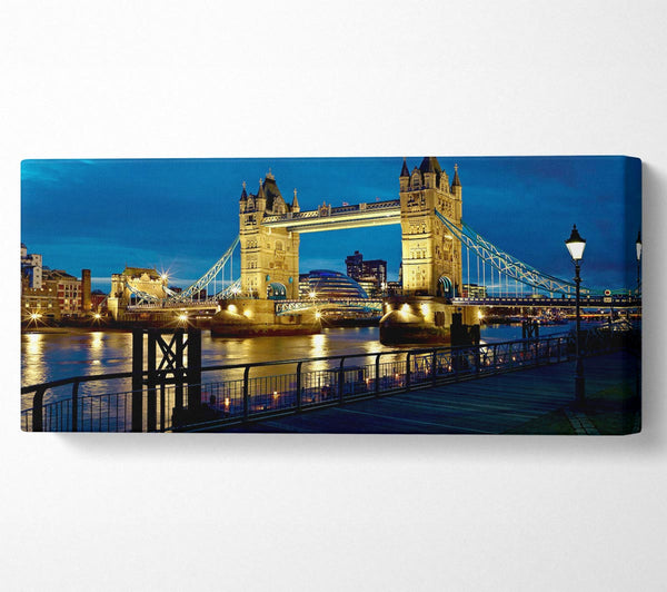 London Tower Bridge Nightlight