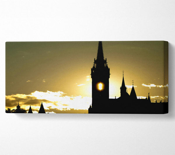 Matthias Church Silhouette