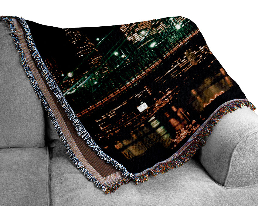 Nyc Brooklyn Bridge Green Hue Woven Blanket