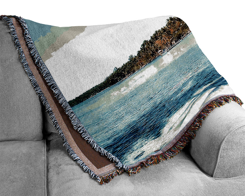 Relaxing Palm Tree Island Woven Blanket