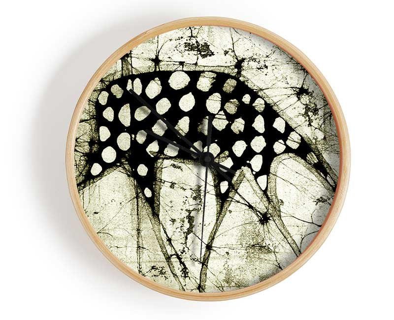 Native Giraffe Clock - Wallart-Direct UK