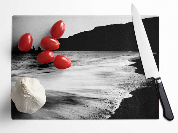 The Calming Ocean Flow B n W Glass Chopping Board