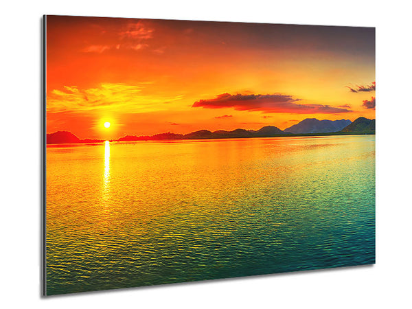 Pinpoint Ocean Sun Metal Print