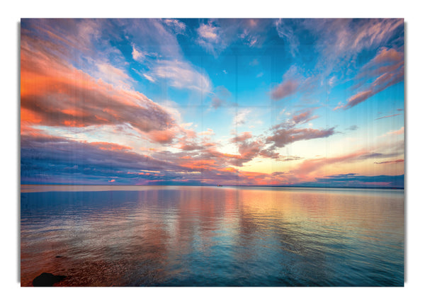 Stunning skies above the sea