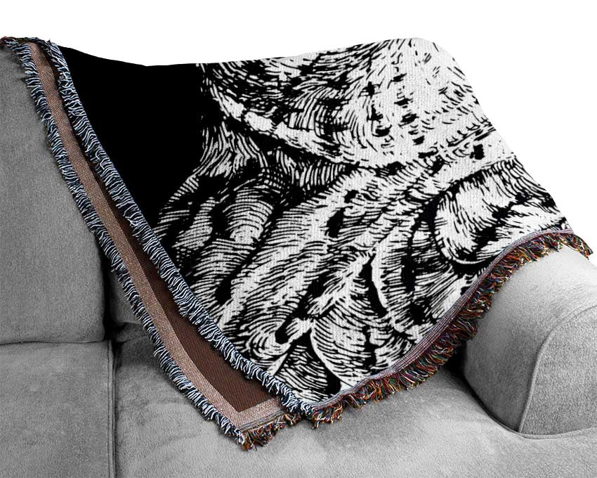 The Big Eyed Owl Woven Blanket