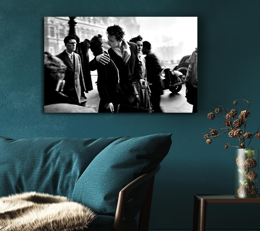  A Canvas Print of Kiss Old Retro Canvas Print