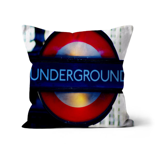 Kissen mit Architektur der Londoner U-Bahn